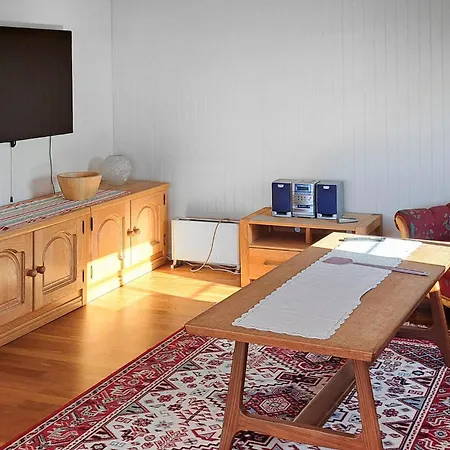 3 Bedroom Stunning In Vanse *