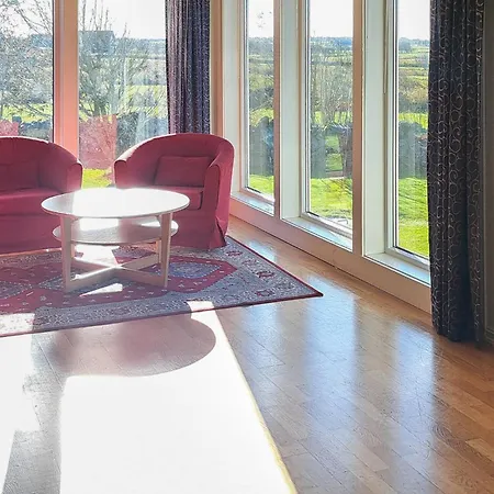 3 Bedroom Stunning In Vanse Сasa de vacaciones