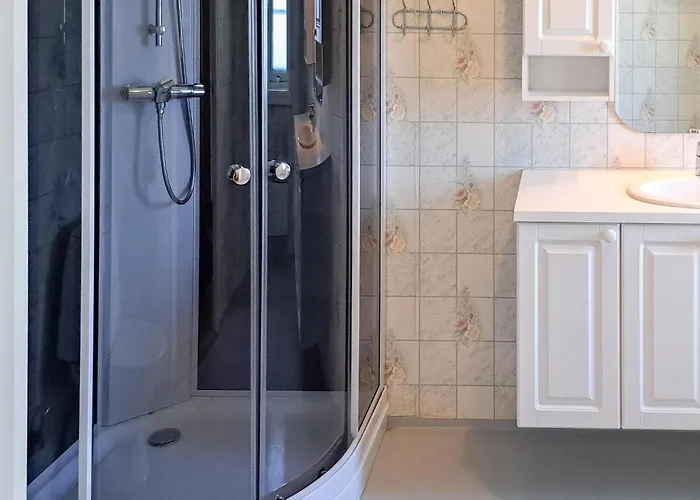 3 Bedroom Stunning In *